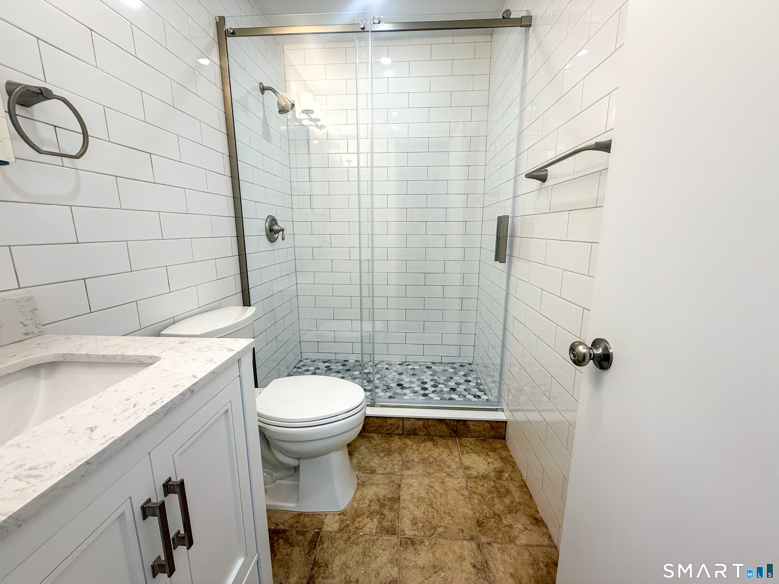 575 Bank Street New London CT 06320
