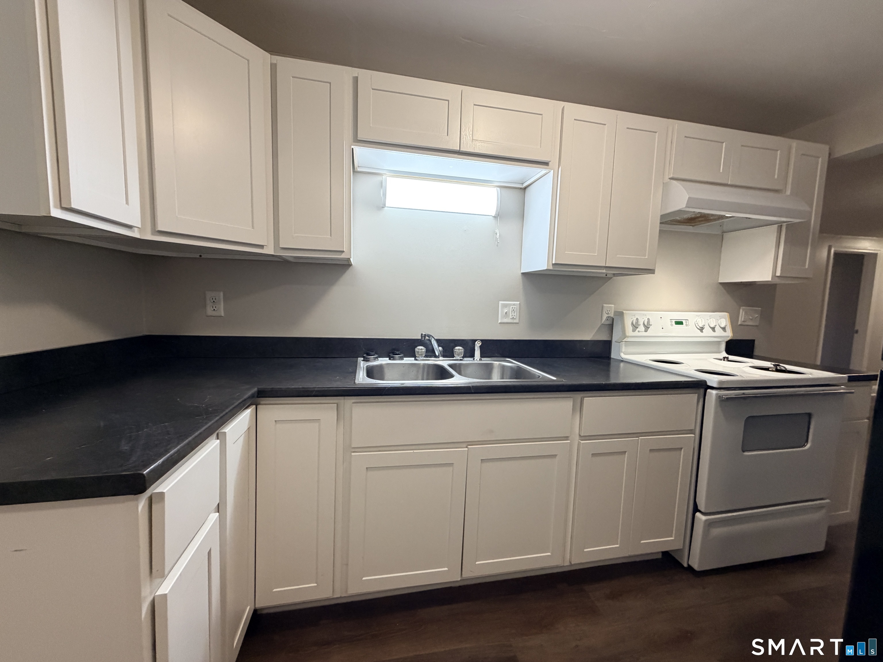 415 School Street Putnam CT 06260