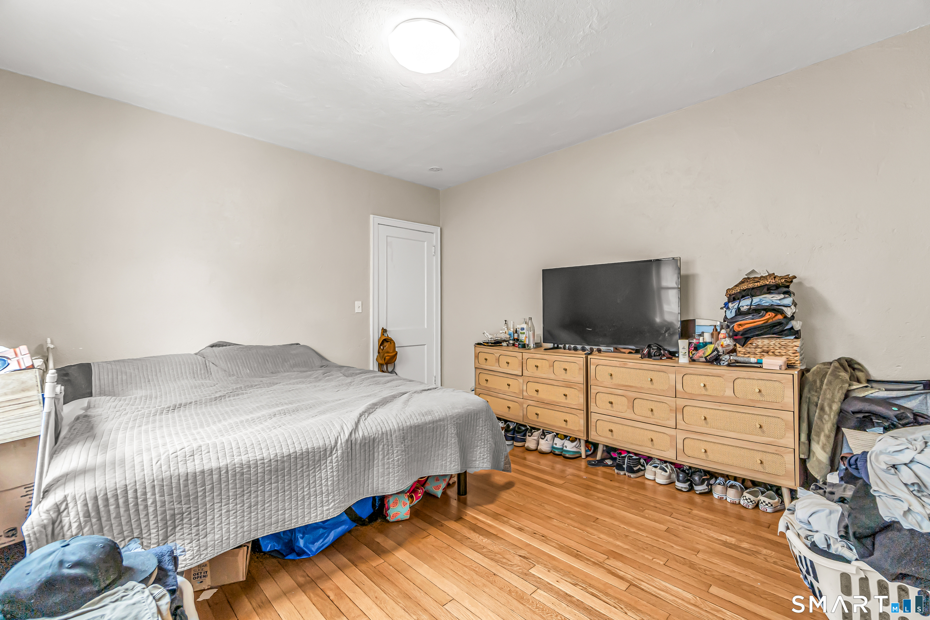 1387 Capitol Avenue Bridgeport CT 06604