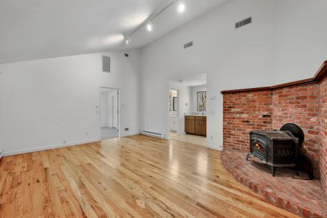 23 Vine Hill Road Farmington CT 06032
