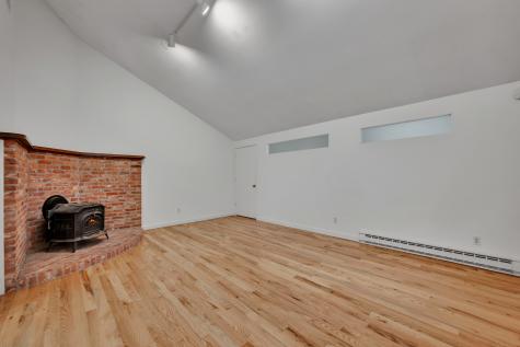 23 Vine Hill Road Farmington CT 06032