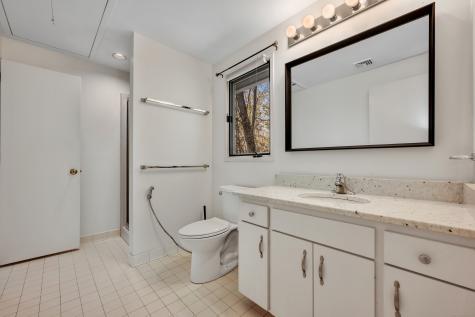 23 Vine Hill Road Farmington CT 06032