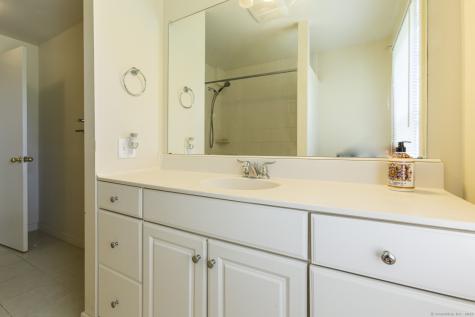 23 Vine Hill Road Farmington CT 06032