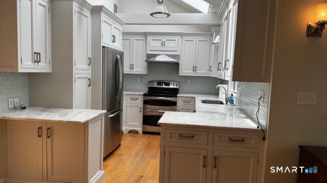 12 Mayflower Road Darien CT 06820