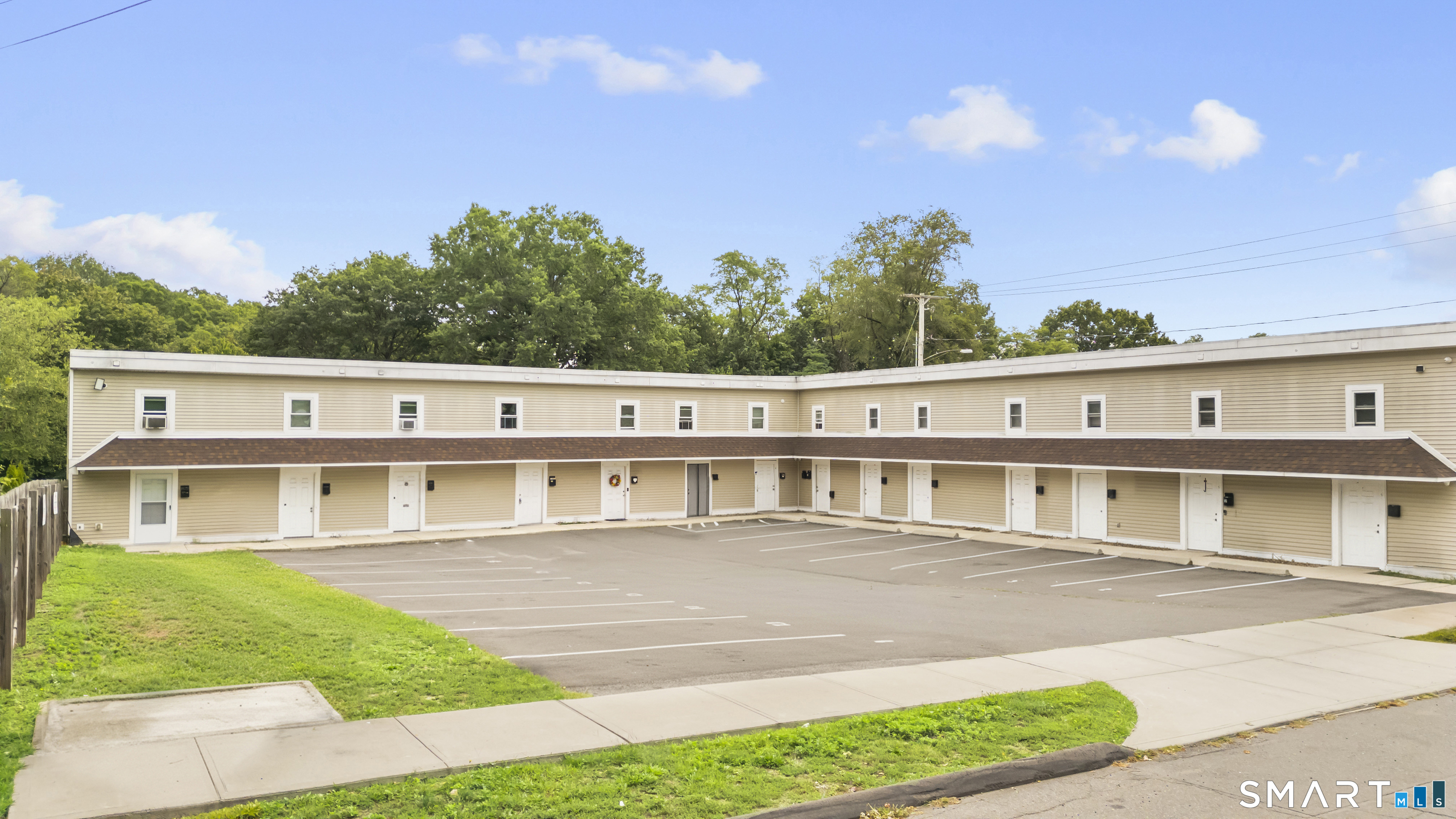 5 Manila Avenue Hamden CT 06514