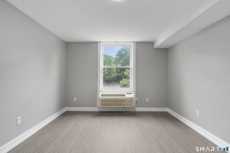 5 Manila Avenue Hamden CT 06514
