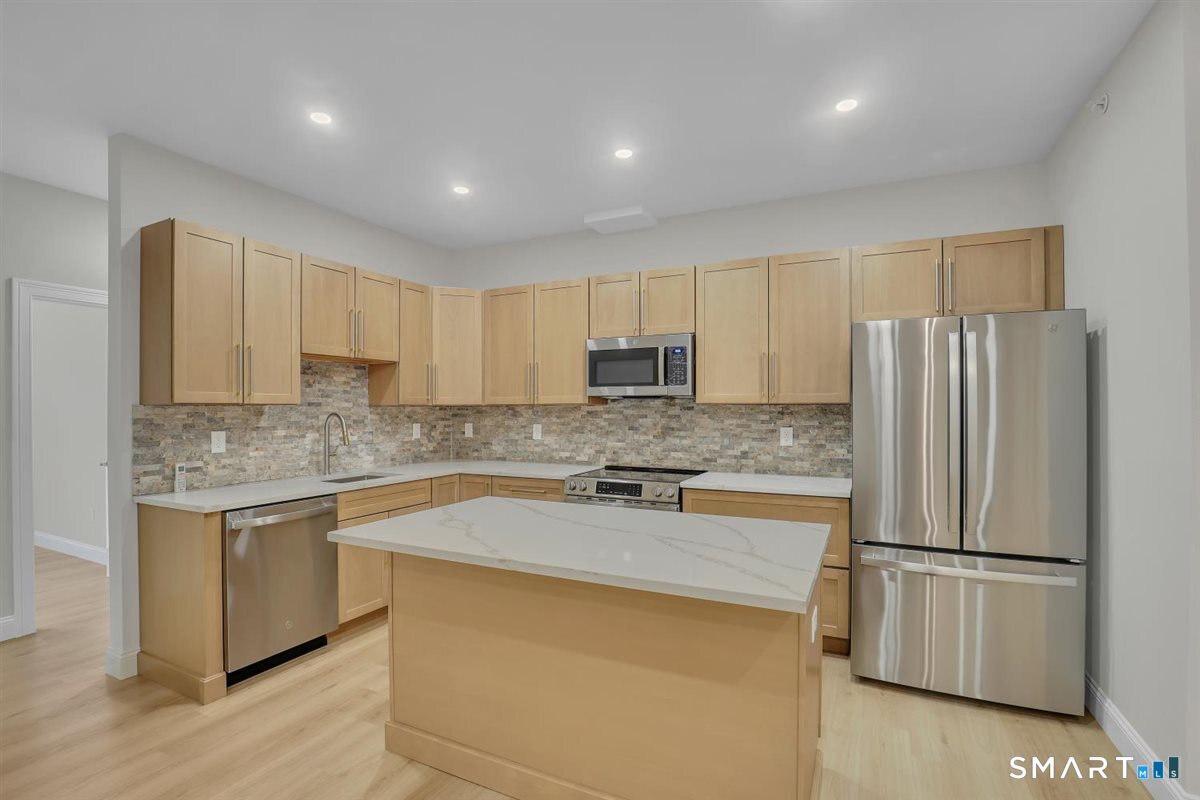 1347 New Haven Road Naugatuck CT 06770