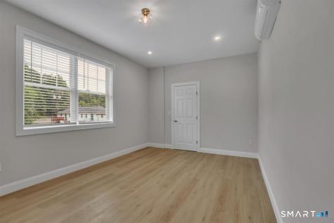 1347 New Haven Road Naugatuck CT 06770
