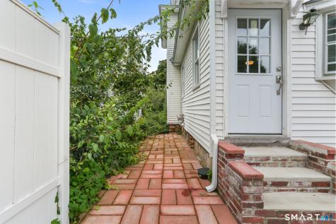 104 Thornton Street Hamden CT 06517