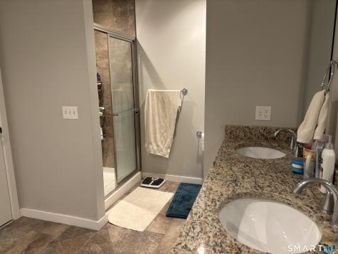 133 Harbor Close New Haven CT 06519
