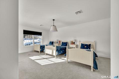 5 Main Drive Brookfield CT 06804