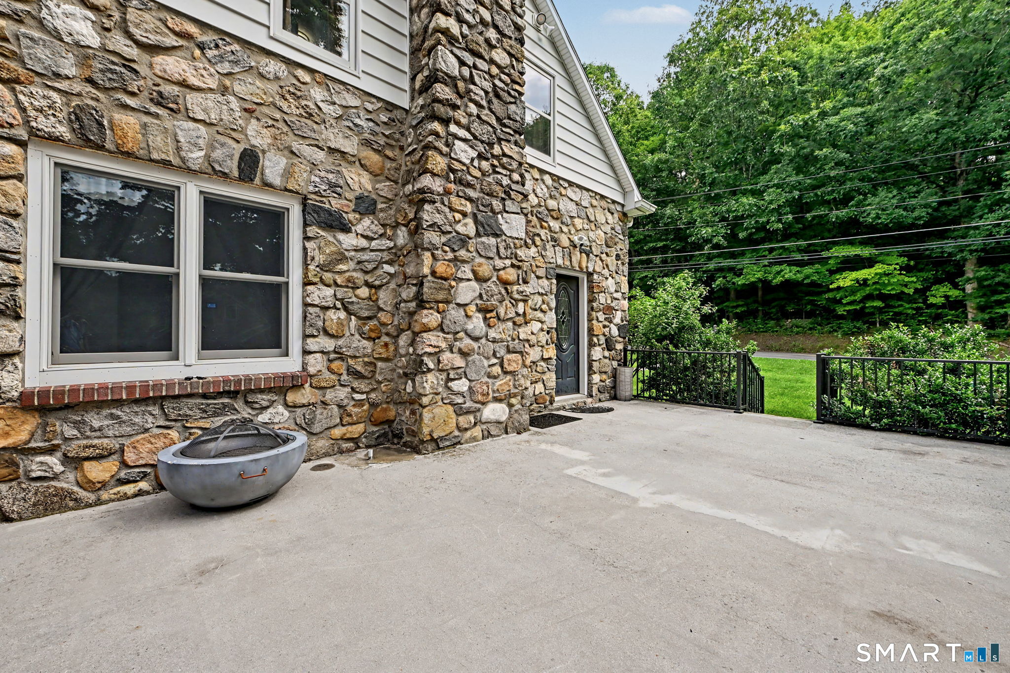 10 Old Hawleyville Road Bethel CT 06801