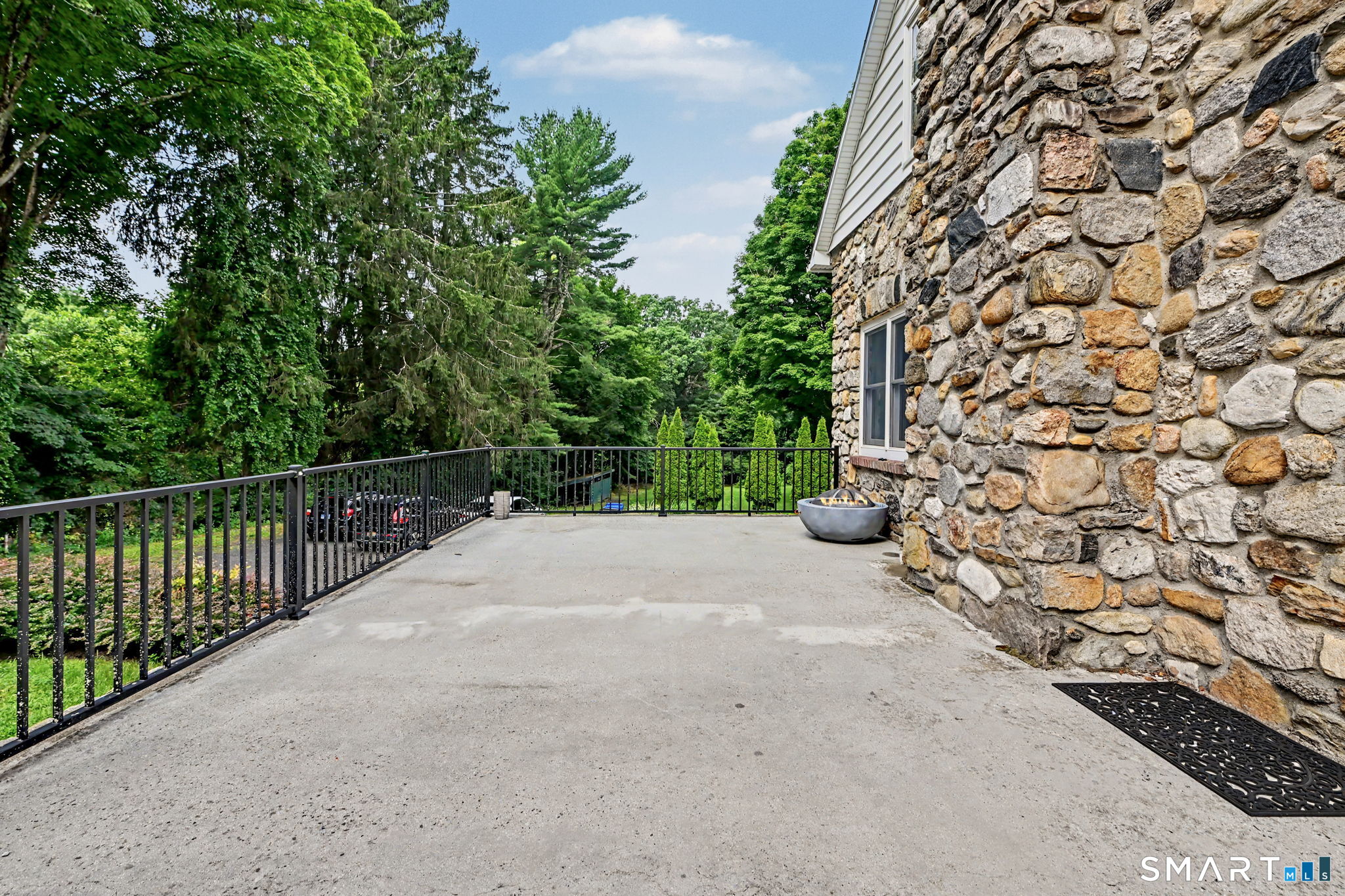 10 Old Hawleyville Road Bethel CT 06801