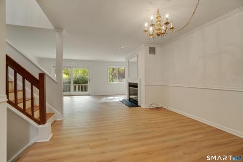 12 Boulevard Drive Danbury CT 06810
