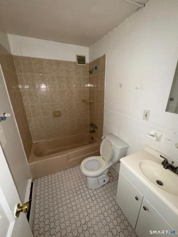 275 Lexington Avenue Bridgeport CT 06604