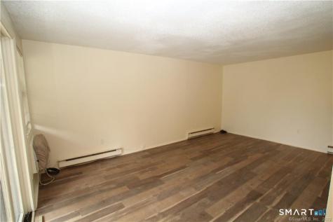 122 Heather Ridge Shelton CT 06484