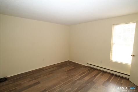 122 Heather Ridge Shelton CT 06484