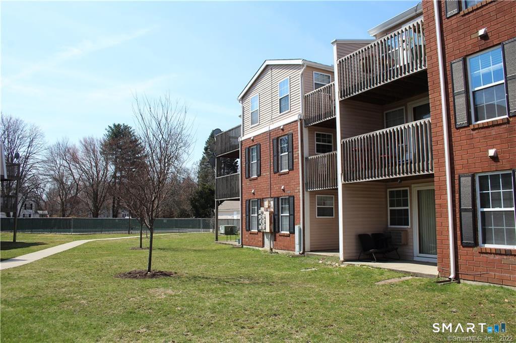 122 Heather Ridge Shelton CT 06484