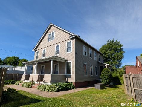 24 Thompson Court Enfield CT 06082