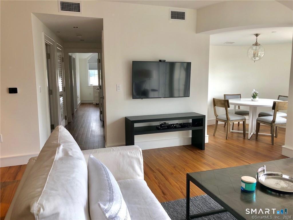 5 Church Lane Westport CT 06880