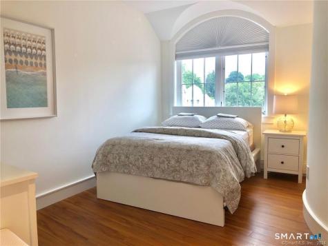 5 Church Lane Westport CT 06880