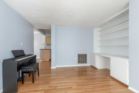 20 Peddlars Drive Branford CT 06405
