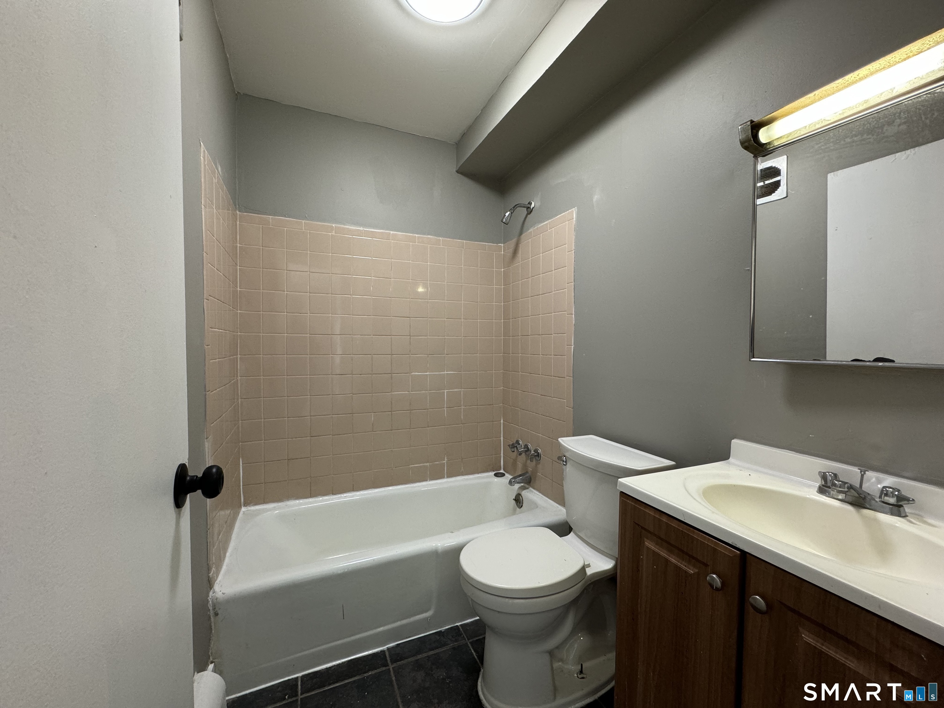 85 Union Avenue Bridgeport CT 06607