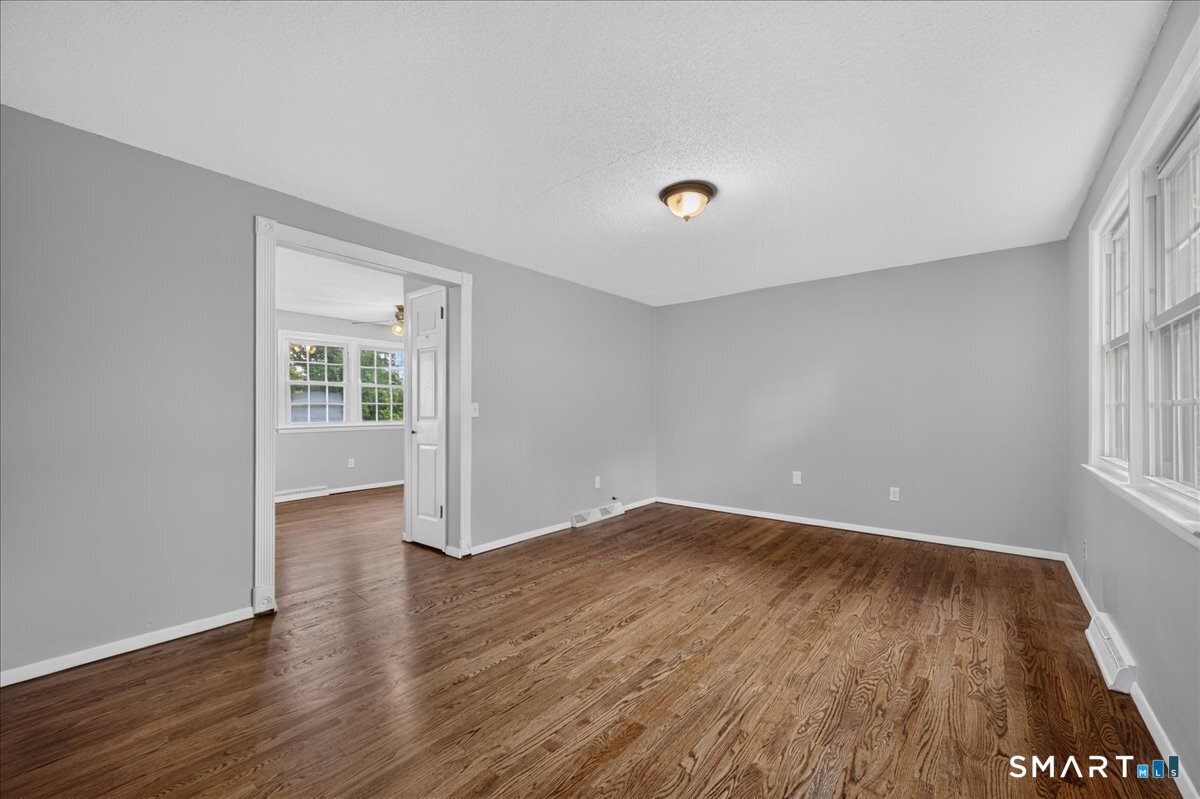 6 Carolina Drive Montville CT 06370