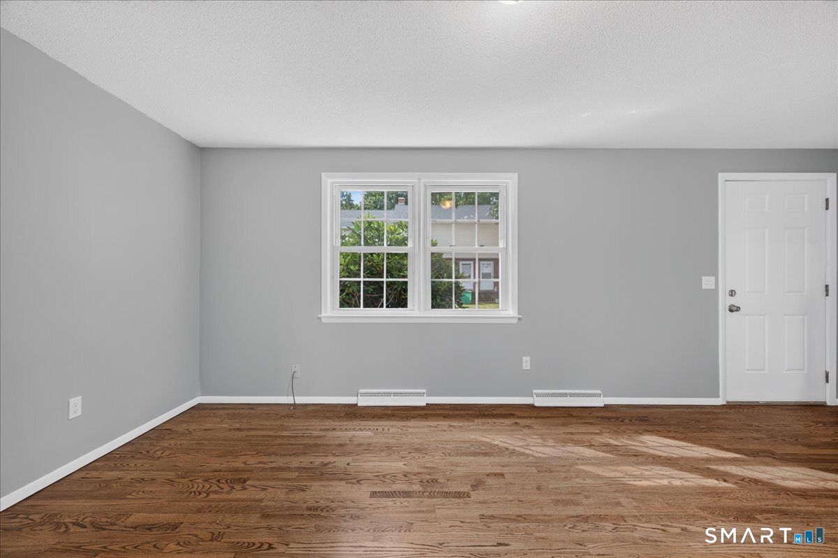 6 Carolina Drive Montville CT 06370
