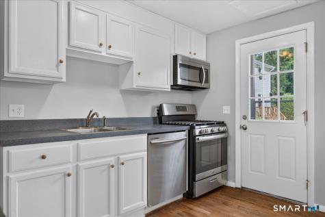 6 Carolina Drive Montville CT 06370