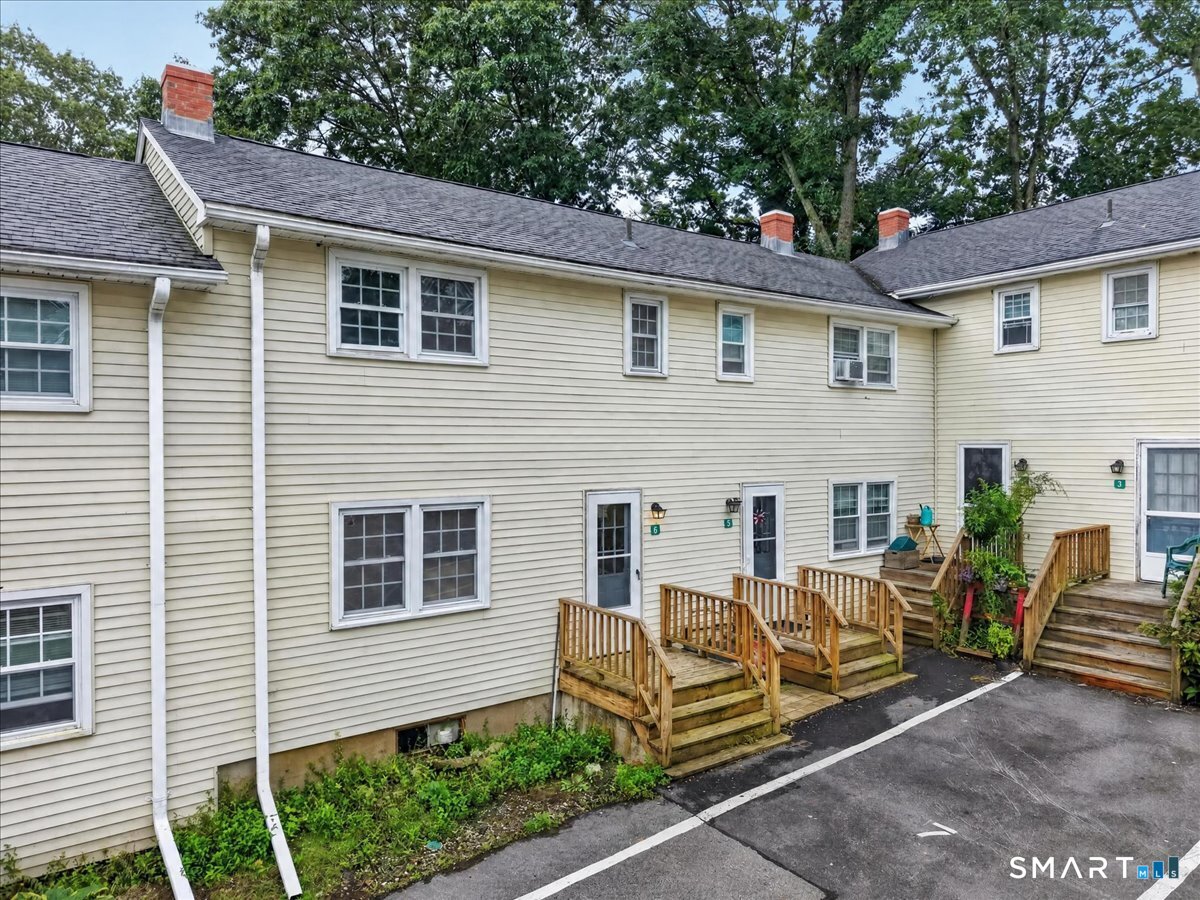 6 Carolina Drive Montville CT 06370