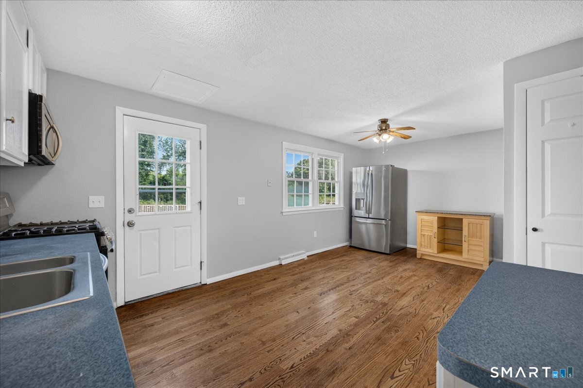 6 Carolina Drive Montville CT 06370