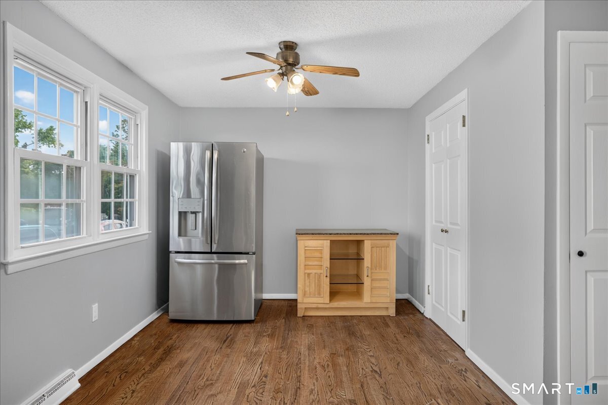6 Carolina Drive Montville CT 06370