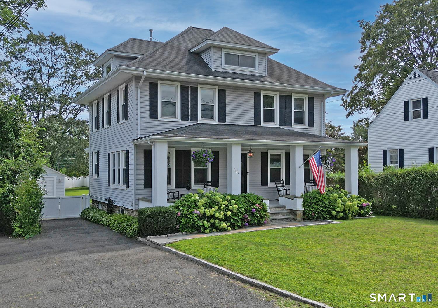 223 West Avenue Darien CT 06820