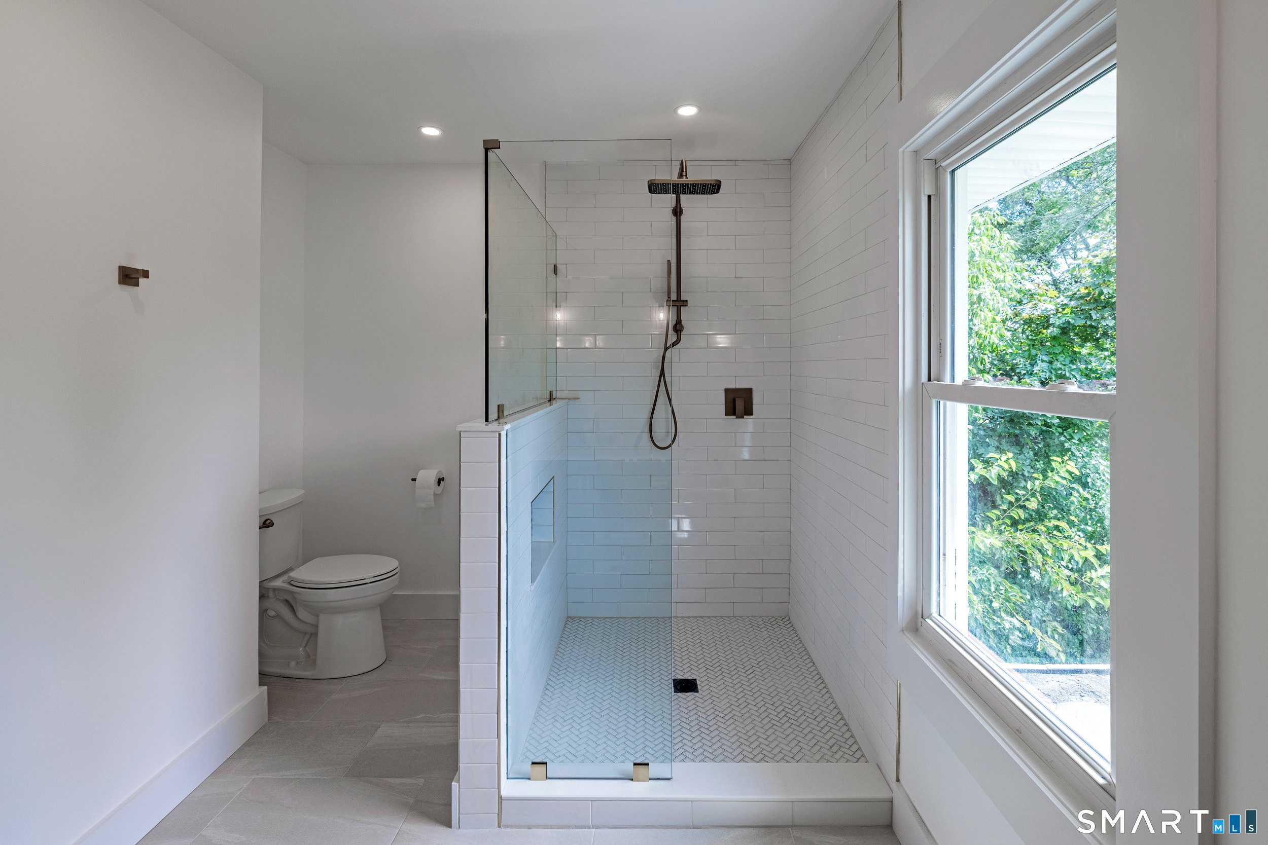 223 West Avenue Darien CT 06820