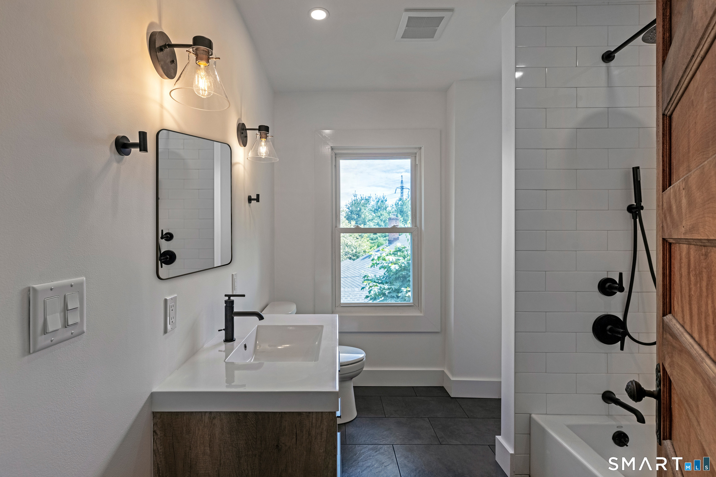 223 West Avenue Darien CT 06820