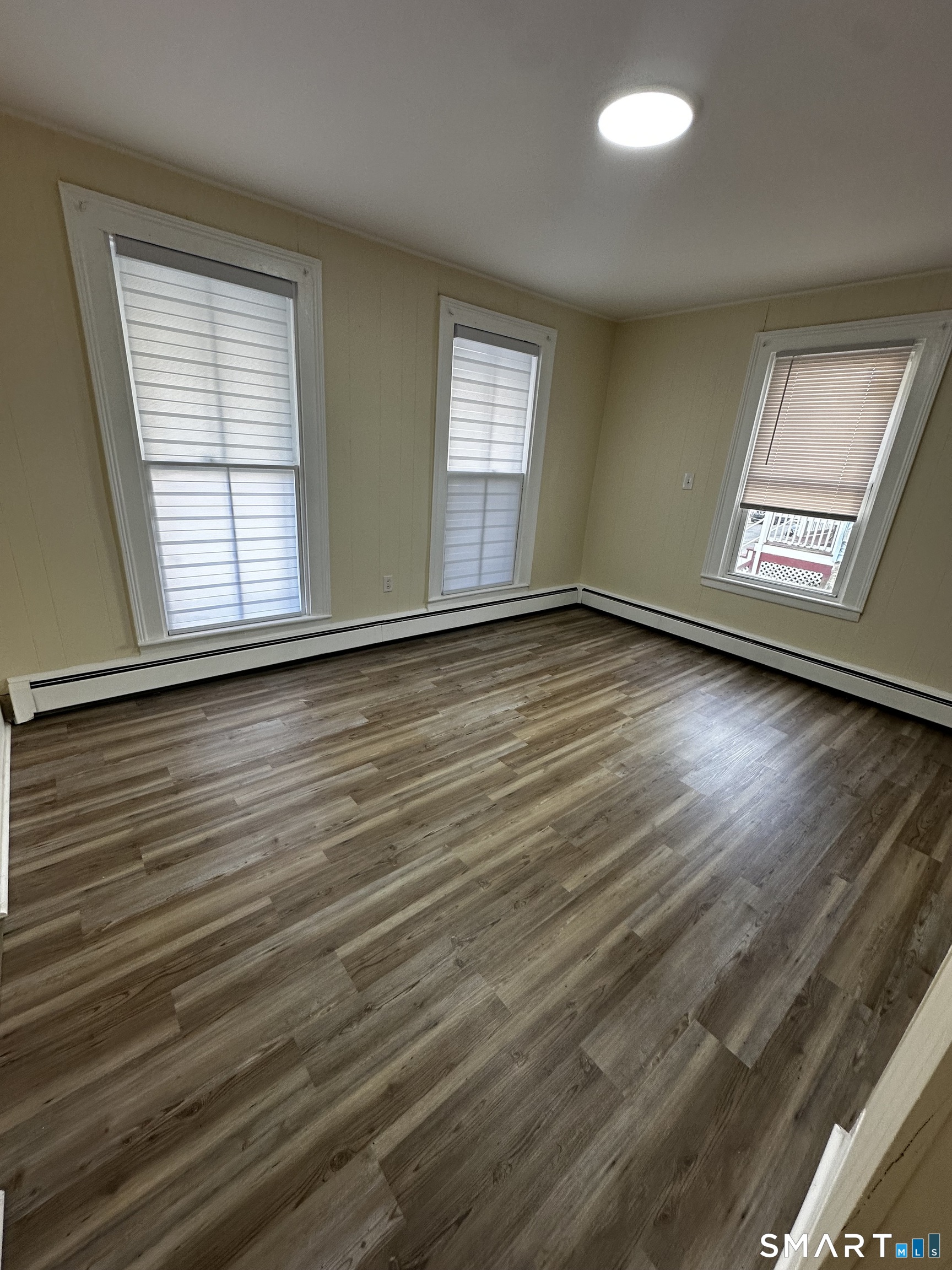 42 Spring Street New London CT 06360