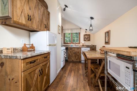 53 Huckleberry Hill Road Brookfield CT 06804