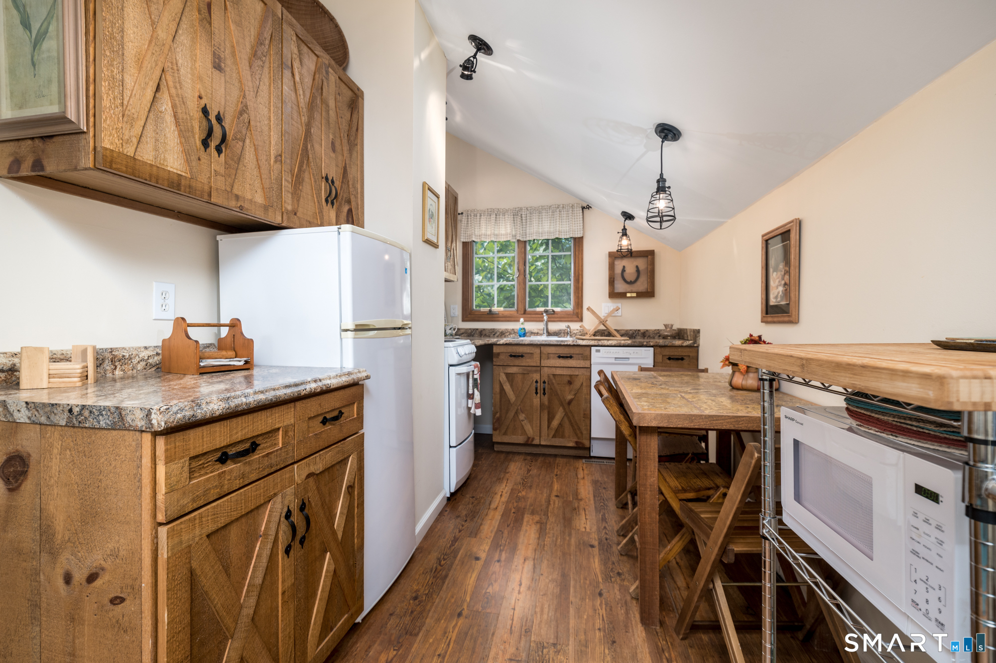 53 Huckleberry Hill Road Brookfield CT 06804