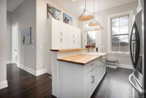 33 Sharon Road Salisbury CT 06039