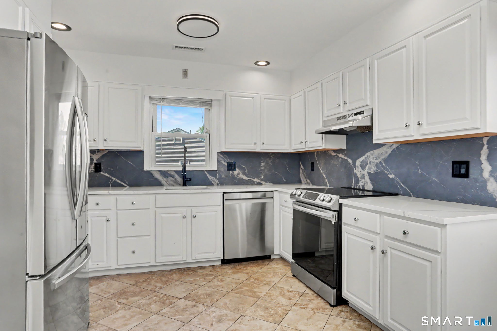 92 Burwood Avenue Stamford CT 06902