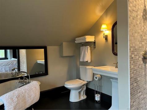 17 Kirby Road Washington CT 06793