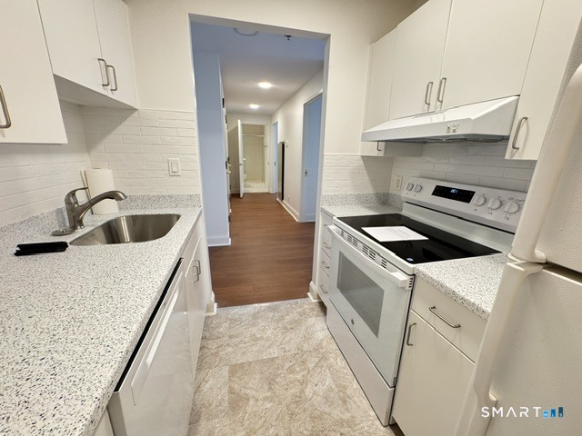 59 Courtland Avenue Stamford CT 06902