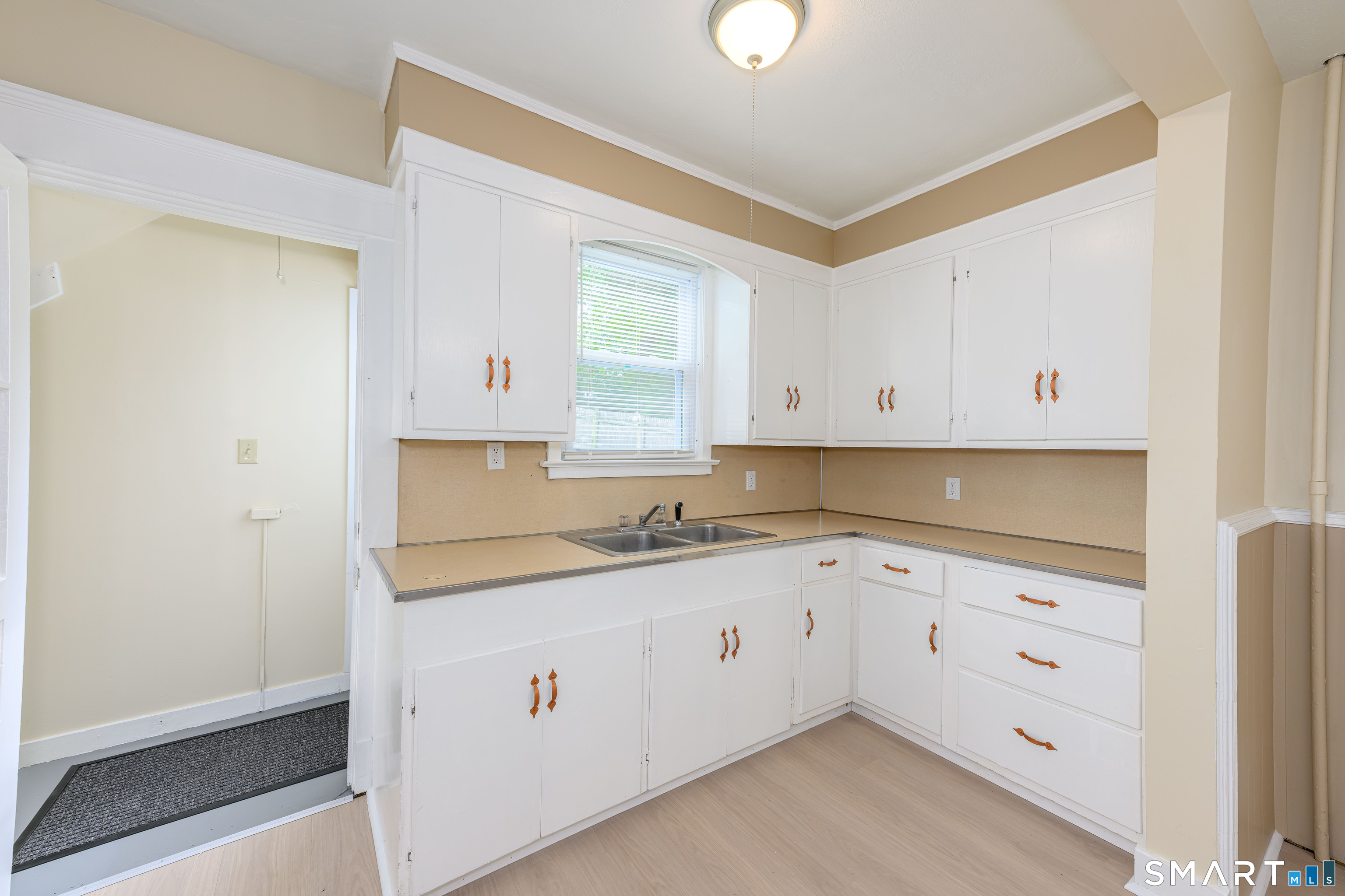 61 Elm Street North Haven CT 06473