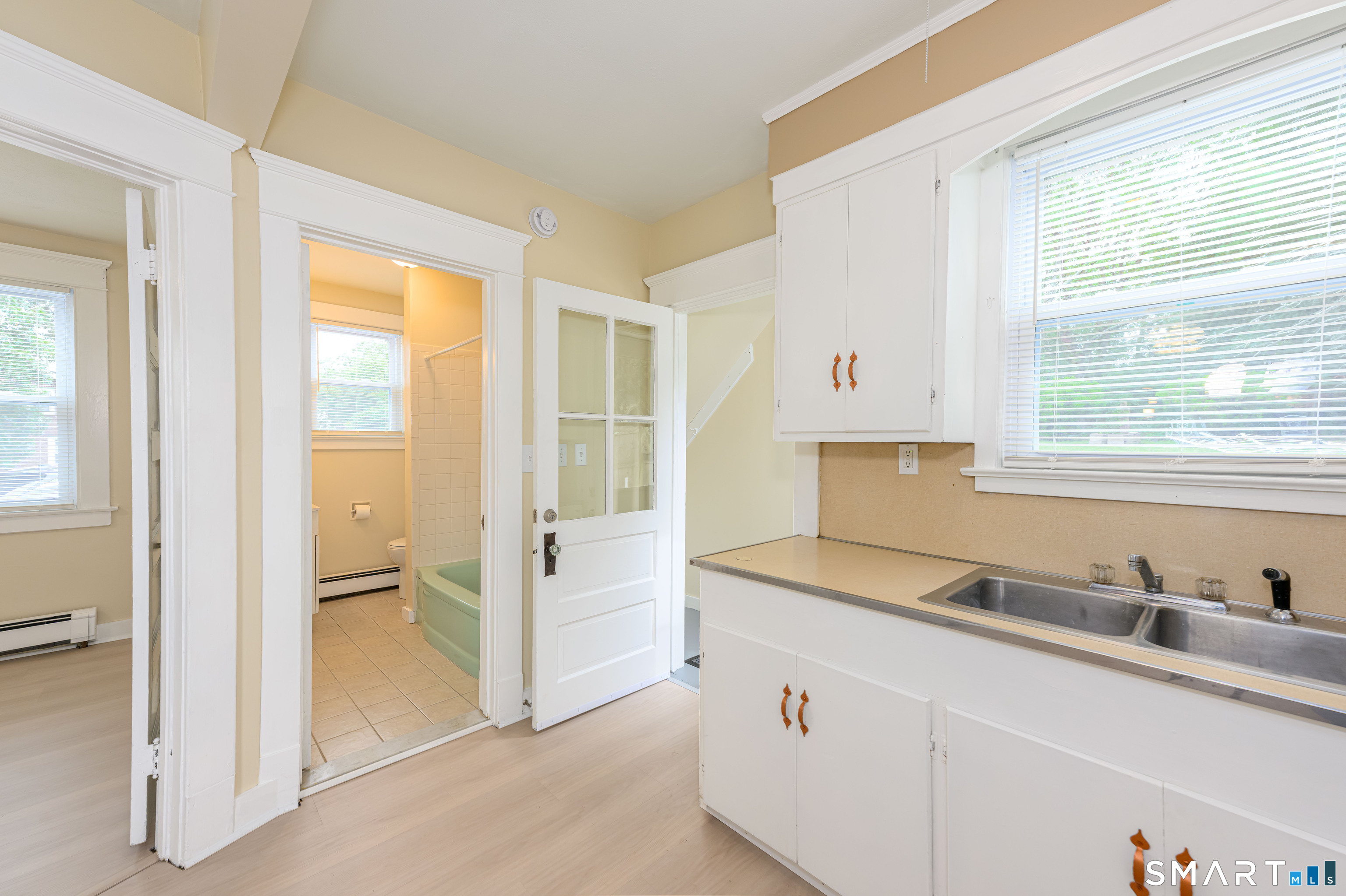 61 Elm Street North Haven CT 06473