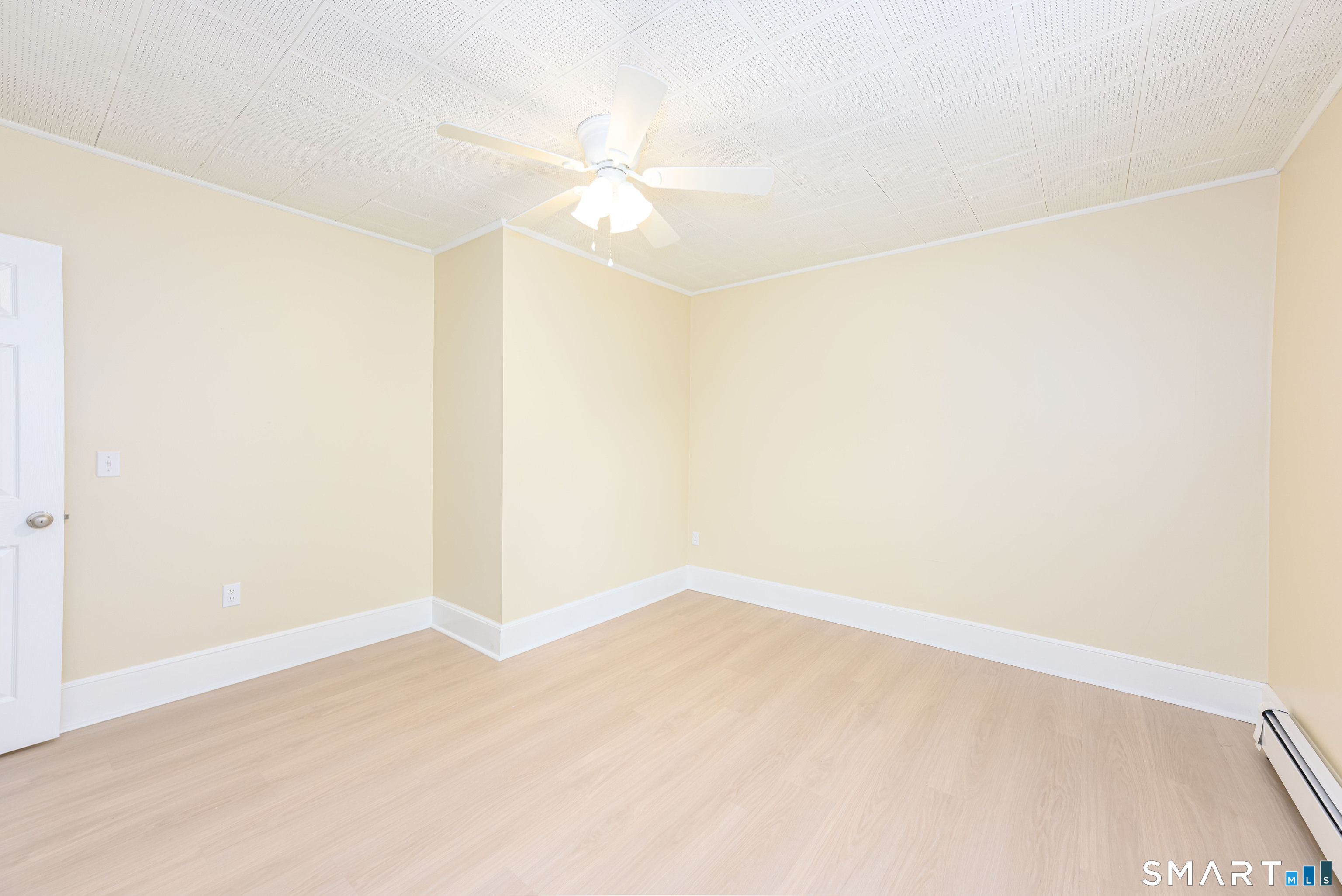 61 Elm Street North Haven CT 06473