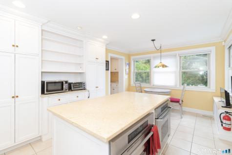 25 Wall Street Madison CT 06443