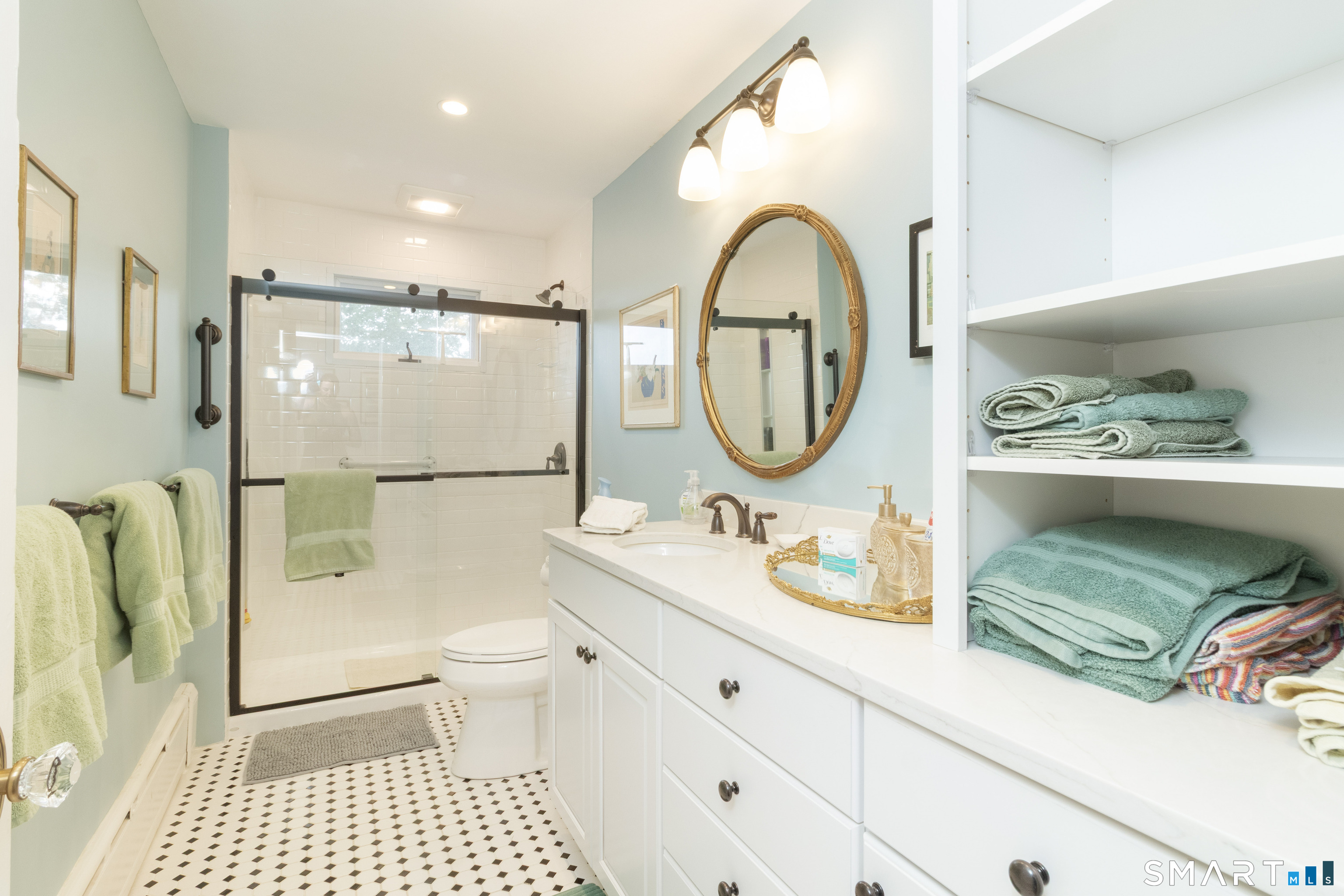 25 Wall Street Madison CT 06443