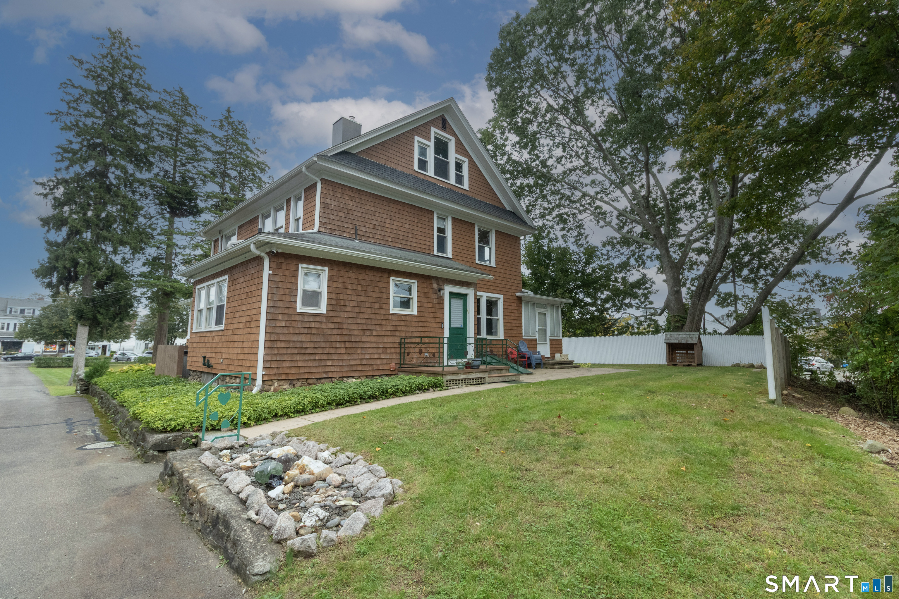 25 Wall Street Madison CT 06443