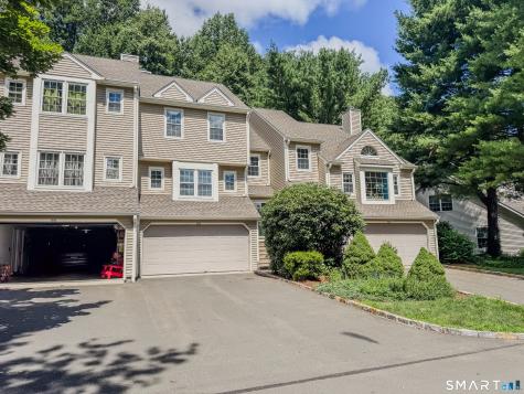 123 Governor Trumbull Way Trumbull CT 06611